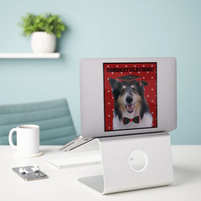Drei Collies mit Abschlussmütze Aufkleber (Laptop auf Schreibtisch)
