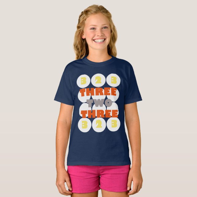 Drei drei Funky-T - Shirt (Vorne ganz)