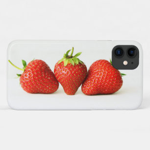 Drei Erdbeeren auf weißem iphcn Case-Mate iPhone Hülle