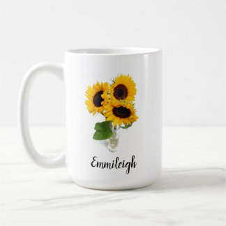 Drei gelbe Sonnenblumen in Vase Custom Kaffeetasse