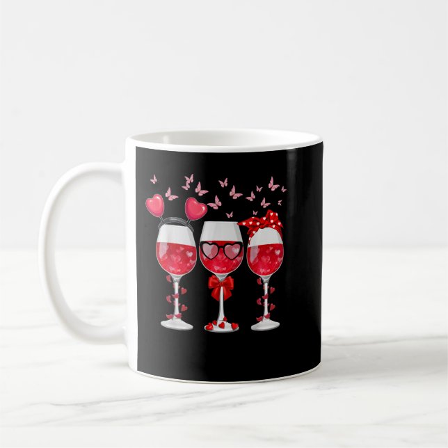 Drei Gläser Weinkultur und Erde Kaffeetasse (Links)