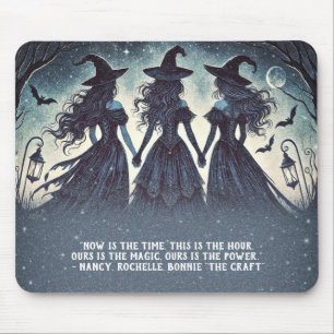 Drei Hexen in der sternenklaren Halloween-Nacht  Mousepad