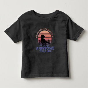 drei Jahre alt Geburtstag, es ist mein Geburtstag  Kleinkind T-shirt