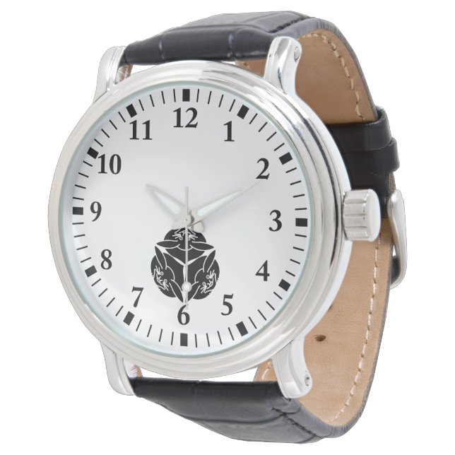 Drei Kaninchen Armbanduhr (Schrägansicht)