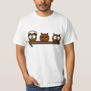 Drei kluge schrullige Eulen T-Shirt