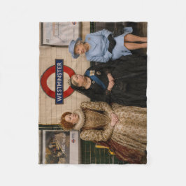 Drei Königinnen in der Londoner U-Bahn Fleecedecke