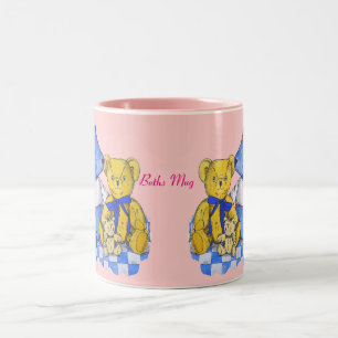 drei niedliche Teddies über Picknickstoff-Origina Zweifarbige Tasse