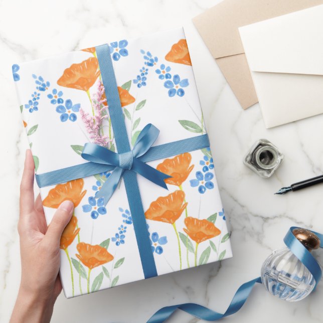 Drei Pfoten Wasserfarbenes Bouquet Muster Geschenkpapier (Schenken)