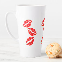 Drei rote Lipstick Kisses mit weißem Muster Gesche Milchtasse
