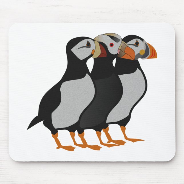 Drei schöne Puffin Stehender Cartoon Mousepad (Vorne)