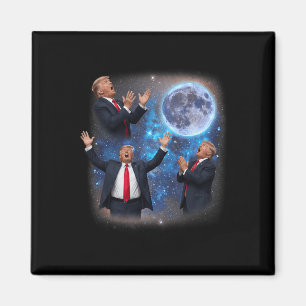 Drei Trumps heulen am Mond seltsames Meme Trump  Magnet