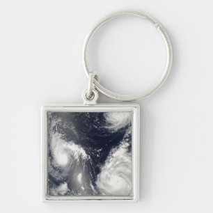 Drei verschiedene Taifune Schlüsselanhänger