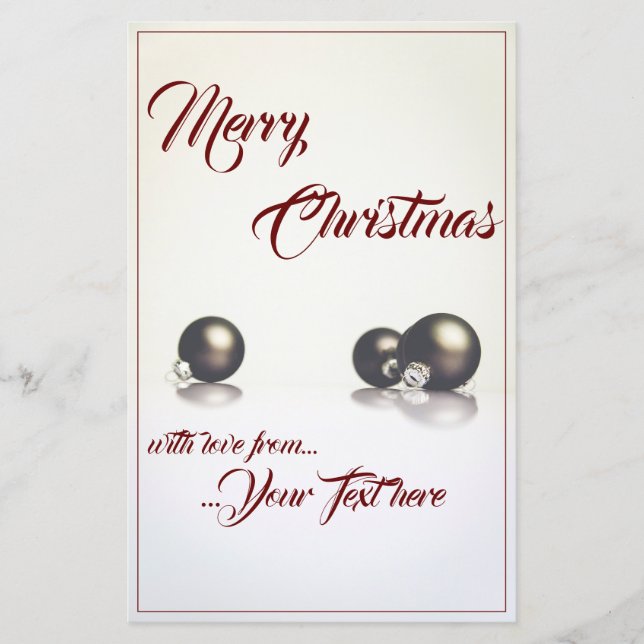 Drei Weihnachtsbälle vor hellem Hintergrund (Vorderseite)