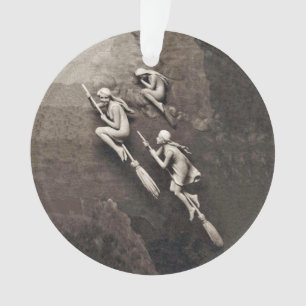 Drei weiße Hexen, die auf Besen Brown fliegen Ornament