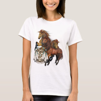 Drei wilde Hengste und Mandala-Shirt T-Shirt