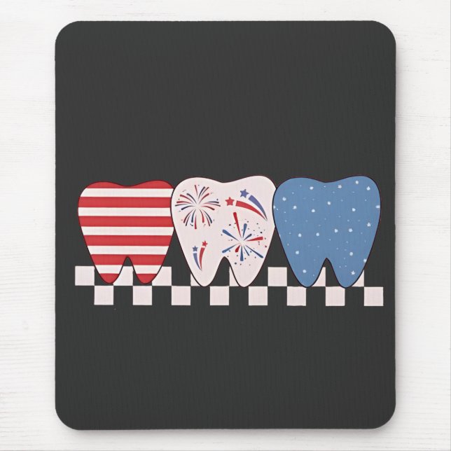Drei Zähne Grafik Design 4. Juli Mousepad (Vorne)