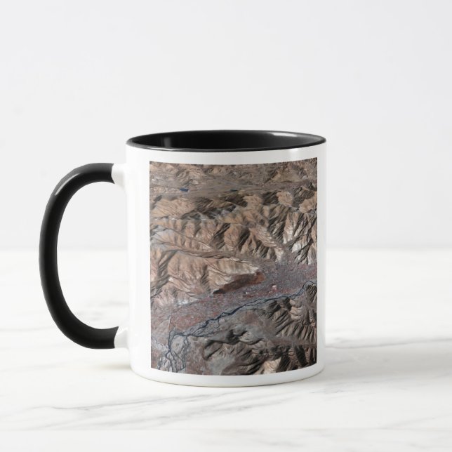 Dreidimensionale Sicht der Landschaft Tasse (Links)