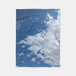 Dreieck der Wolken Fleecedecke