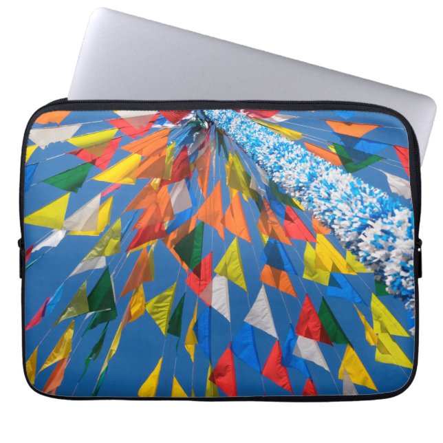 Dreieck-Flag-Dekoration Laptopschutzhülle (Vorderseite)