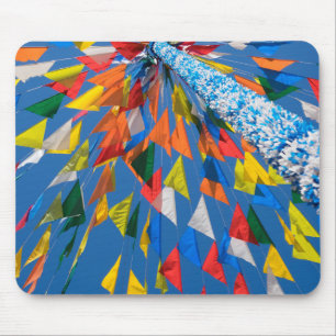 Dreieck-Flag-Dekoration Mousepad