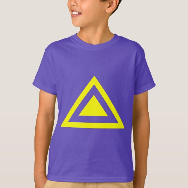 Dreieckbogen 01 T-Shirt (Vorderseite)