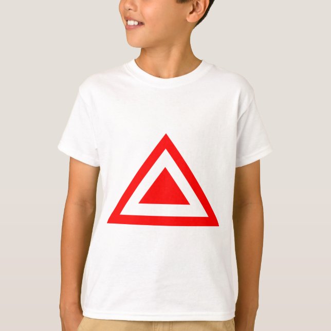 Dreieckbogen 01 T-Shirt (Vorderseite)