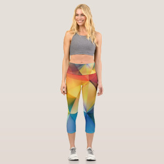 Dreiecke in Regenbogenfarben Capri Leggings