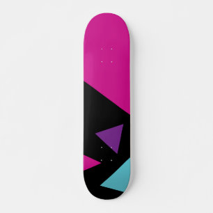 Dreiecke in Rosa, Lila, Blau und Schwarz Skateboard