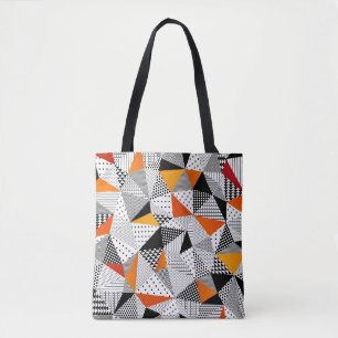Dreieckige Mode: Vintage polygonale Eleganz.