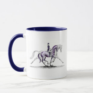 Dressurpferd in Trot Piaffe Tasse