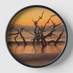 Driftwood Beach auf Sunrise Jekyll Island Georgia Uhr