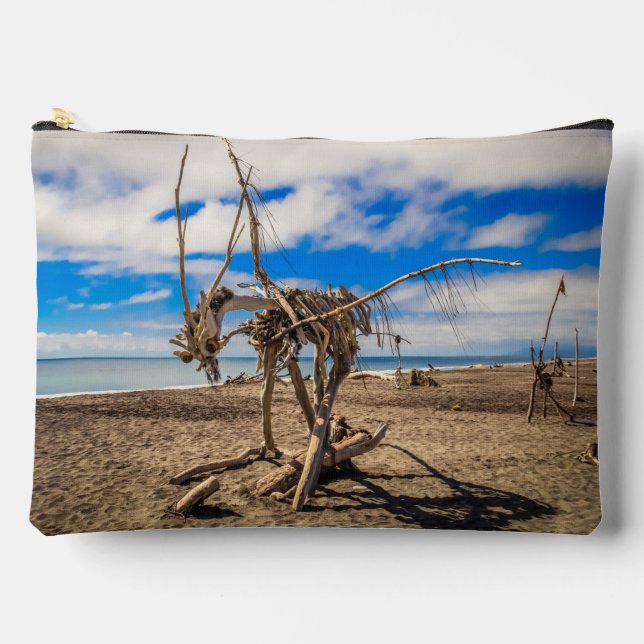 Driftwood-Kunstwerk am Hokitika Beach, Neuseeland Zubehörtasche (Vorderseite)