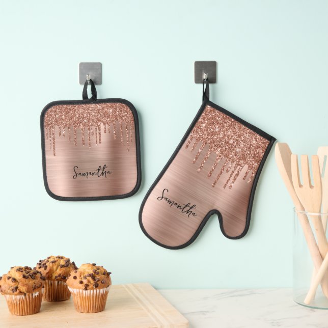 Drilling Rose Gold Glitzer Glam Name Ofenhandschuh & Topflappen-Set (Insitu (Hängend))