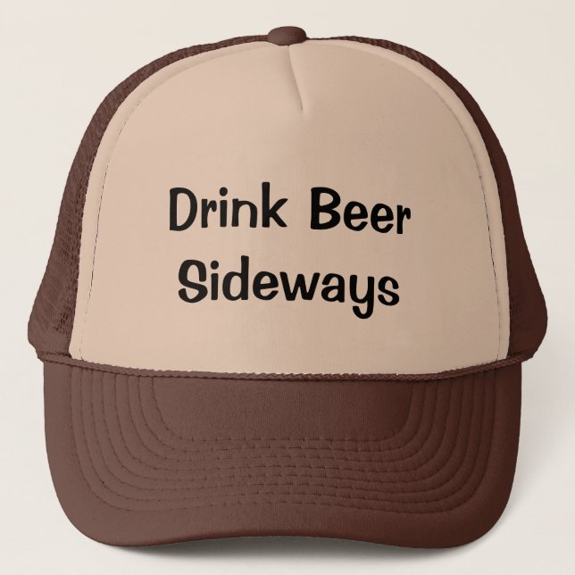 Drink Bier Sideways Truckerkappe (Vorderseite)