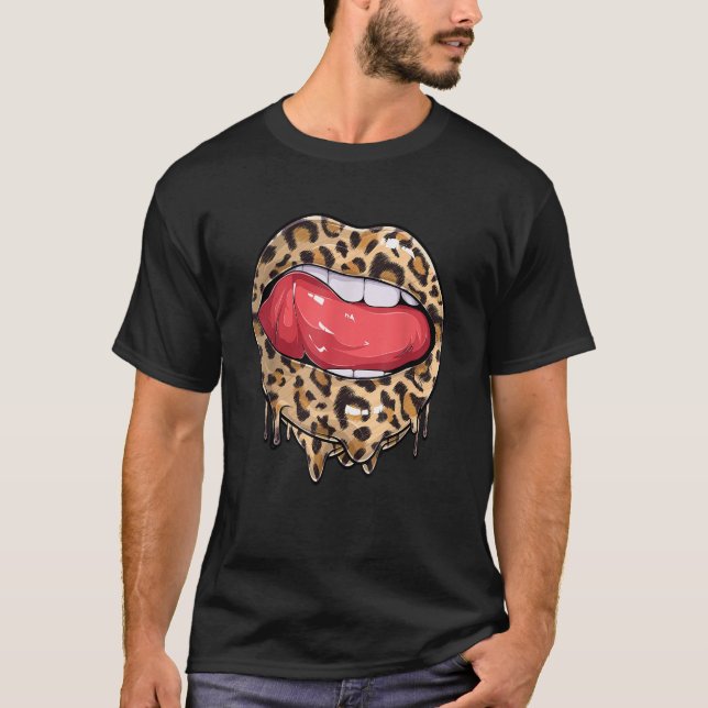 Dripping Lips Kiss Leopard Cheetah Print Funny  T-Shirt (Vorderseite)