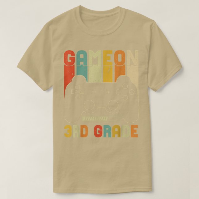 Drittes Shirt-Funny-Game auf 3. Stufe zurück  T-Shirt (Design vorne)