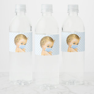 Drive-By-Baby-Shower-Baby-Junge-mit-Maske Wasserflaschenetikett