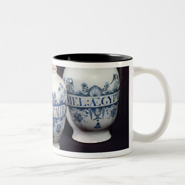 Drogengläser der Apotheker, c.1740 Zweifarbige Tasse (Rechts)