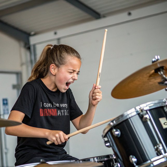Drum Kids Funny Zitat mit rot-weißer Typografie T-Shirt (Von Creator hochgeladen)