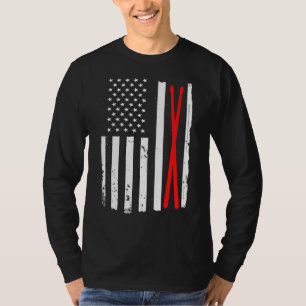Drumming Drum hält die US-Flagge für Trommler und T-Shirt