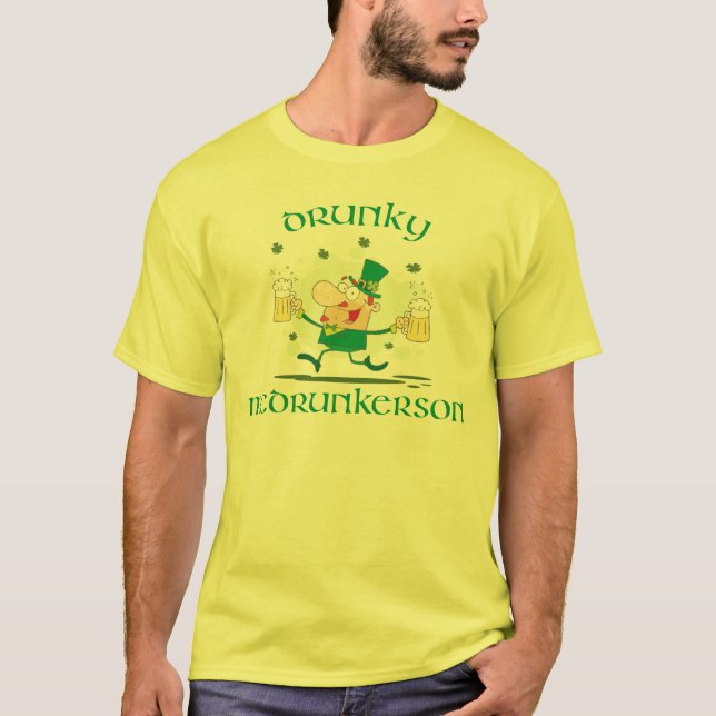 Drunky McDrunkerson lustiges St Patrick Tag T-Shirt (Vorderseite)
