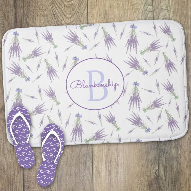 Dry Lavender Blume Bundles Muster Monogram Badematte (Von Creator hochgeladen)