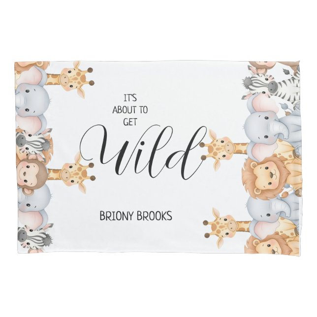 Dschungel-Safari "Es wird wild" Baby Shower Kissenbezug (Vorderseite)