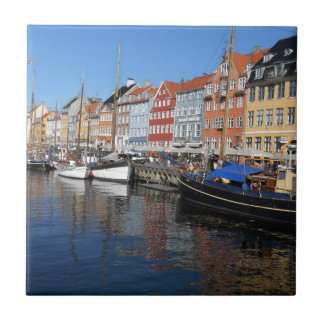 DSCN2826.JPG Nyhavn, Kopenhagen Fliese