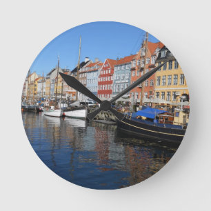 DSCN2826.JPG Nyhavn, Kopenhagen Runde Wanduhr