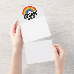 Du bist sicher bei mir LGBTQ Regenbogen Stolz All In One Einladung