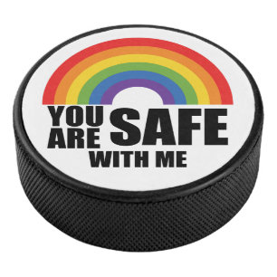Du bist sicher bei mir LGBTQ Regenbogen Stolz  Eishockey Puck
