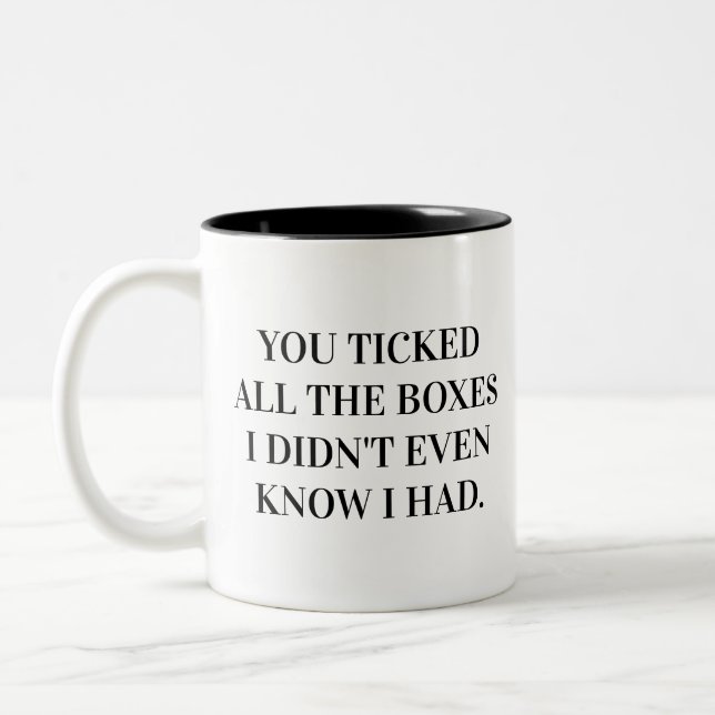 Du Erfüllst Alle Anforderungen Ehemann Zweifarbige Tasse (Links)