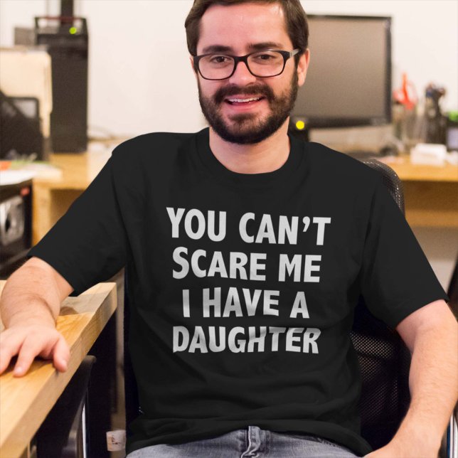Du kannst mir keine Tochter vormachen T-Shirt (Von Creator hochgeladen)