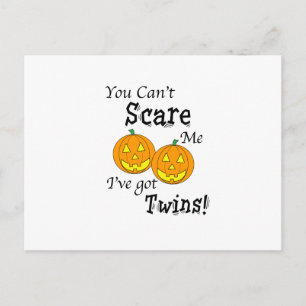 Du kannst mir keine Zwillinge erschrecken - Kürbis Postkarte